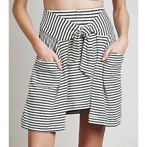 Free People 'All Tied Up' Striped Layered Skirt‎ w/Pockets, Size Medium